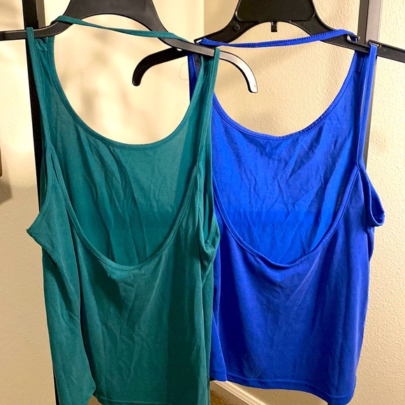 Oyanus Open Back Athletic Tank Tops - Picture 2 of 4